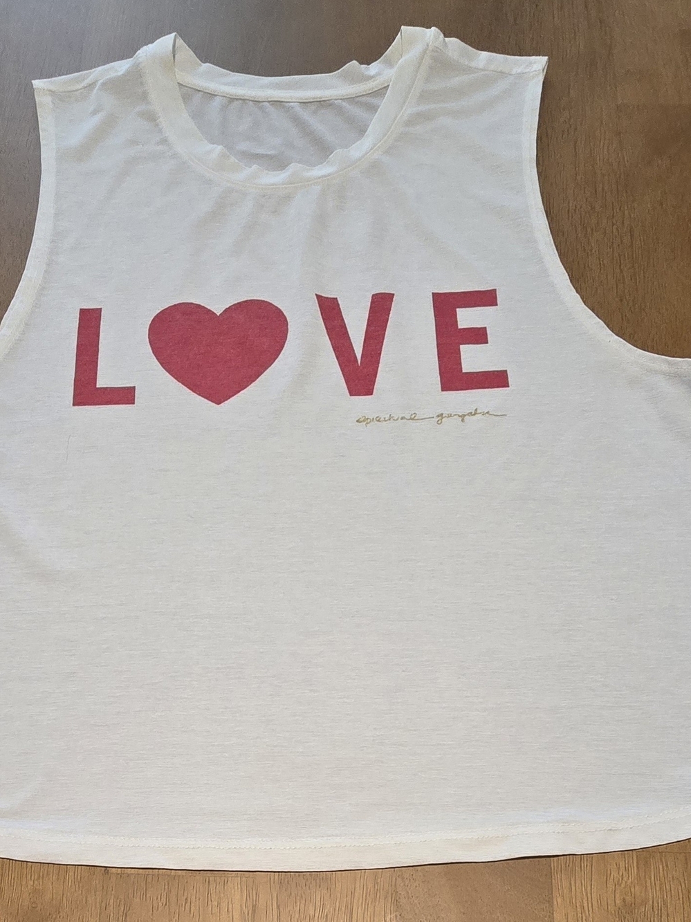 Spiritual Gangster White "LOVE" Red Heart Active Crop Tank Top Medium